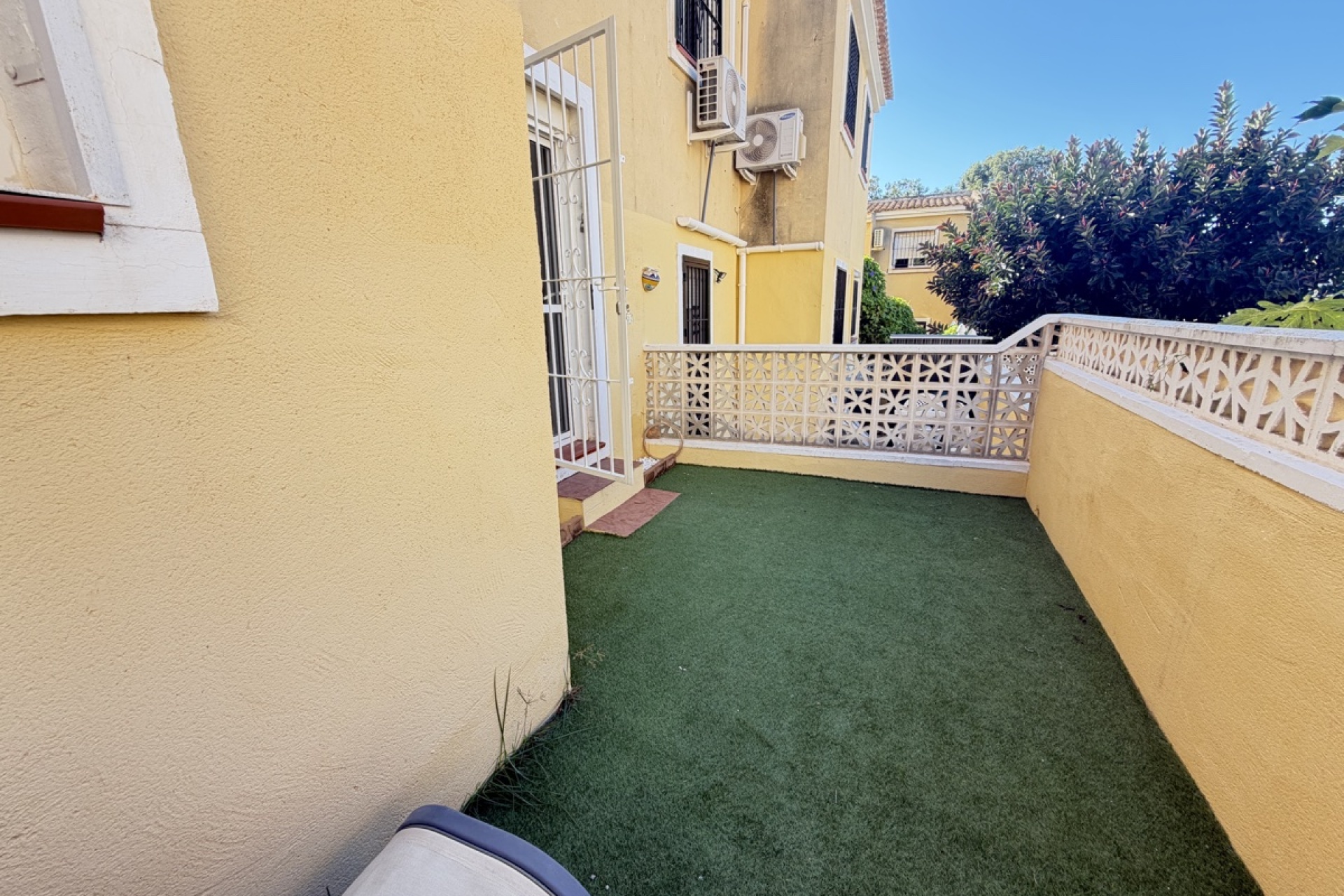 Reventa - Apartamento / Dúplex - Orihuela Costa - Villamartín