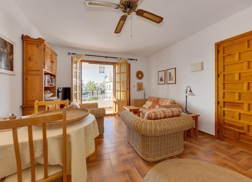 Reventa - Apartamento / Dúplex - Orihuela Costa - Villamartín