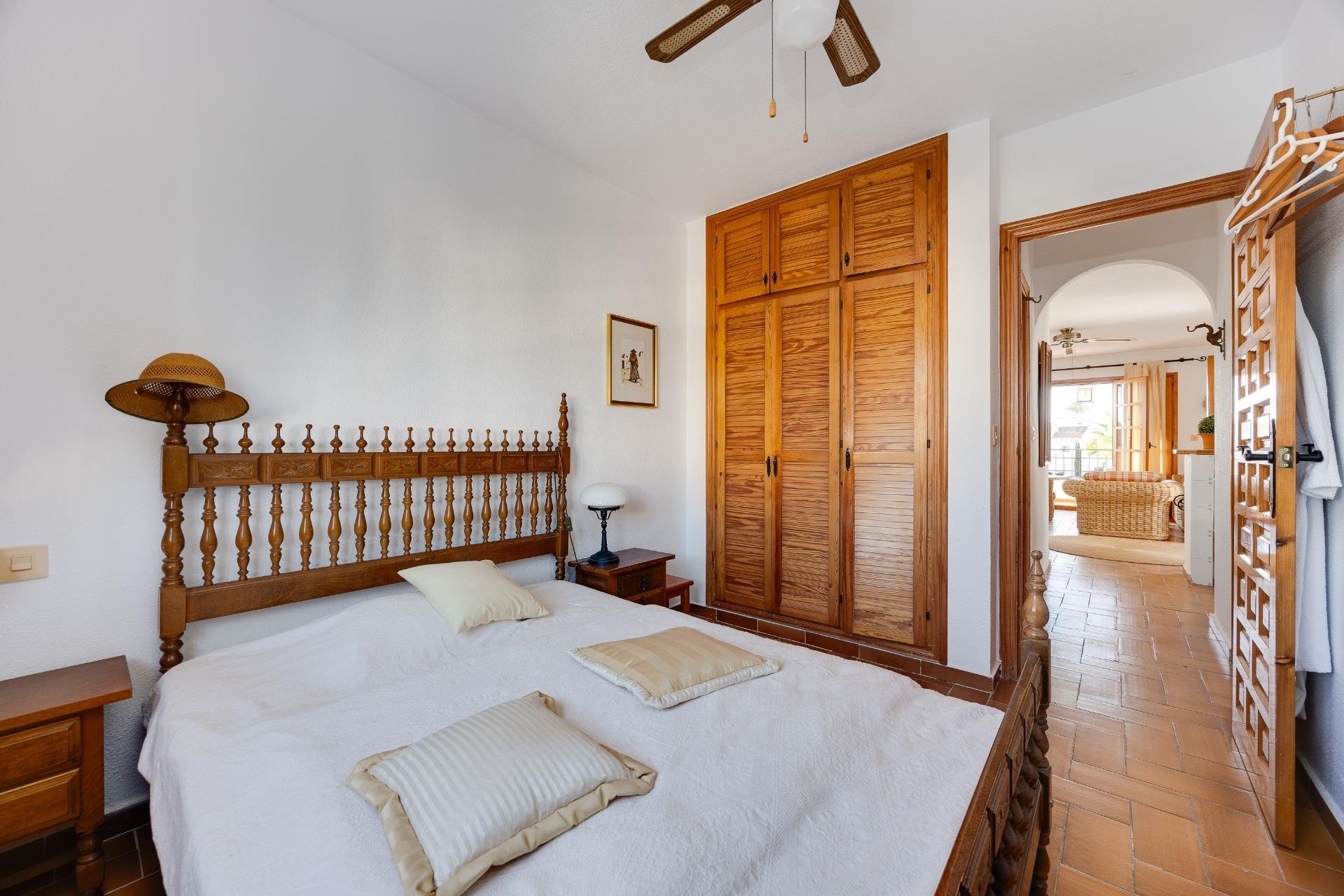 Reventa - Apartamento / Dúplex - Orihuela Costa - Villamartín