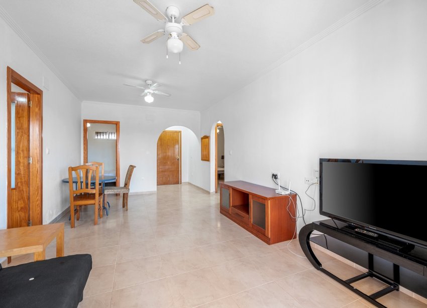 Reventa - Apartamento / Dúplex - Orihuela Costa