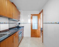 Reventa - Apartamento / Dúplex - Orihuela Costa