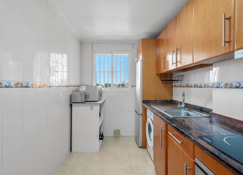 Reventa - Apartamento / Dúplex - Orihuela Costa