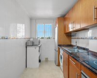 Reventa - Apartamento / Dúplex - Orihuela Costa