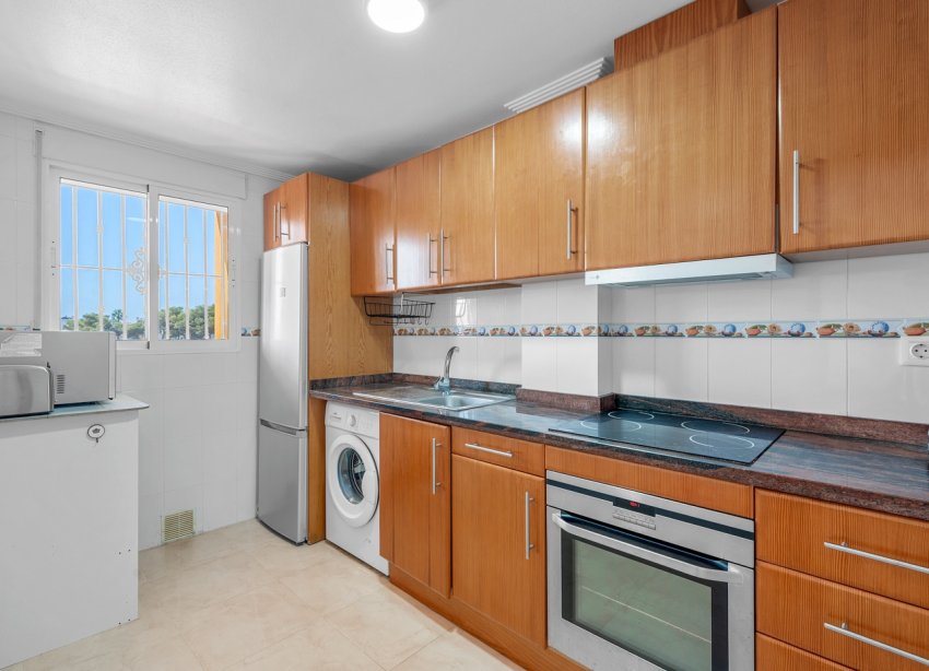 Reventa - Apartamento / Dúplex - Orihuela Costa