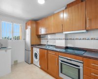 Reventa - Apartamento / Dúplex - Orihuela Costa