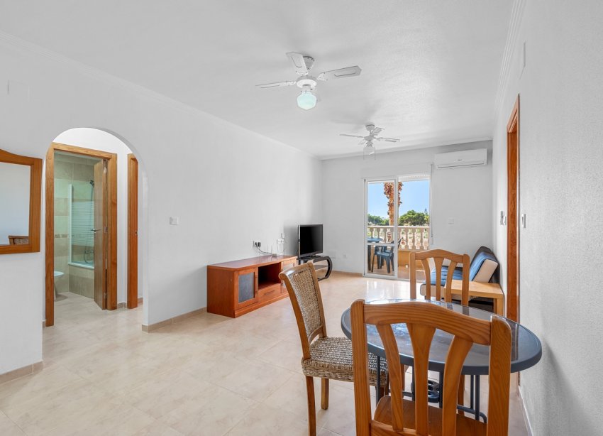 Reventa - Apartamento / Dúplex - Orihuela Costa