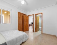 Reventa - Apartamento / Dúplex - Orihuela Costa