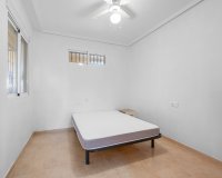 Reventa - Apartamento / Dúplex - Orihuela Costa