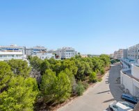 Reventa - Apartamento / Dúplex - Orihuela Costa