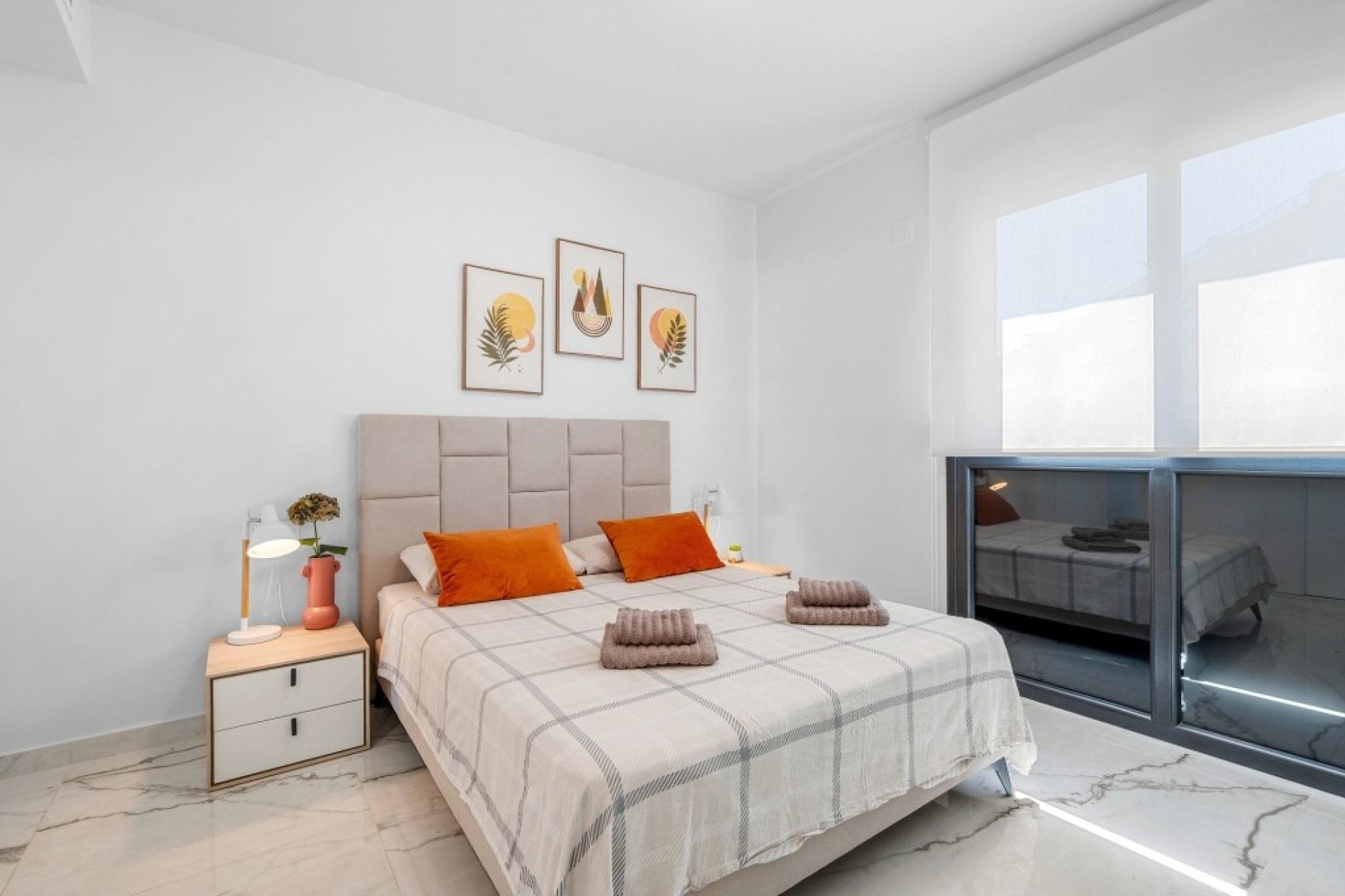 Reventa - Apartamento / Dúplex - Orihuela Costa