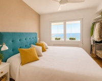 Reventa - Apartamento / Dúplex - Orihuela Costa