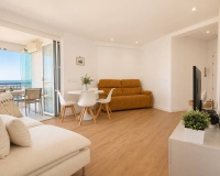 Reventa - Apartamento / Dúplex - Orihuela Costa