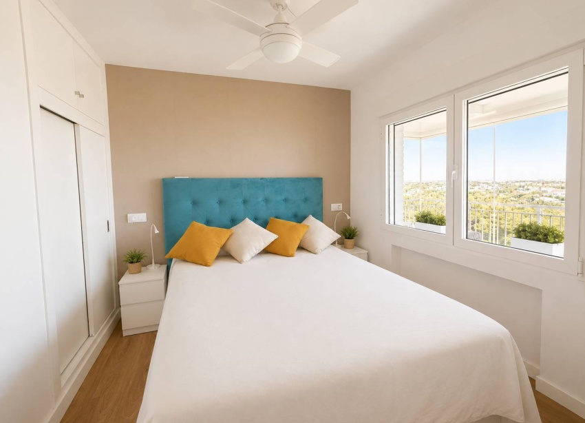 Reventa - Apartamento / Dúplex - Orihuela Costa