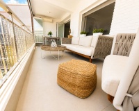 Reventa - Apartamento / Dúplex - Orihuela Costa