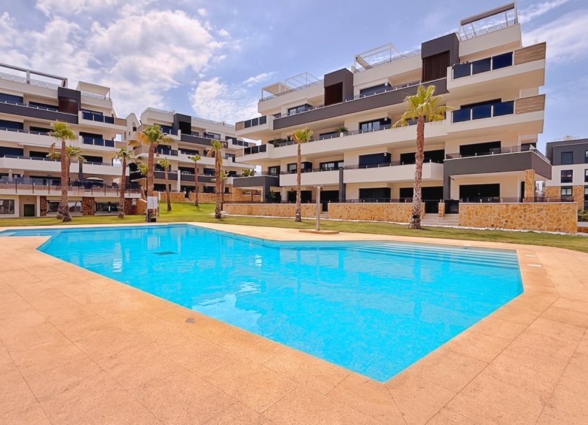 Reventa - Apartamento / Dúplex - Orihuela - Orihuela Costa