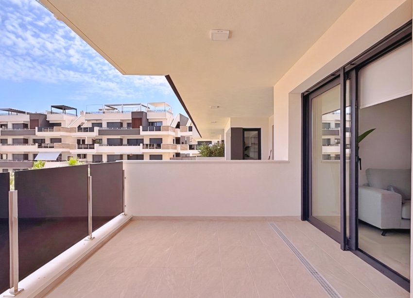 Reventa - Apartamento / Dúplex - Orihuela - Orihuela Costa