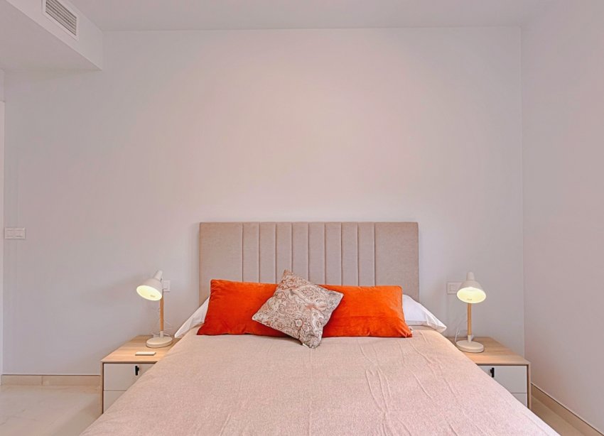 Reventa - Apartamento / Dúplex - Orihuela - Orihuela Costa