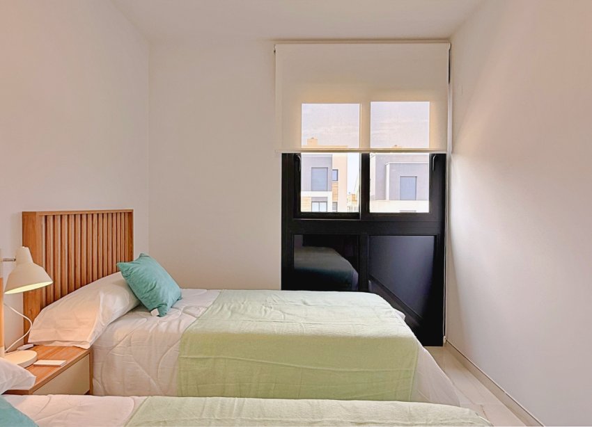 Reventa - Apartamento / Dúplex - Orihuela - Orihuela Costa