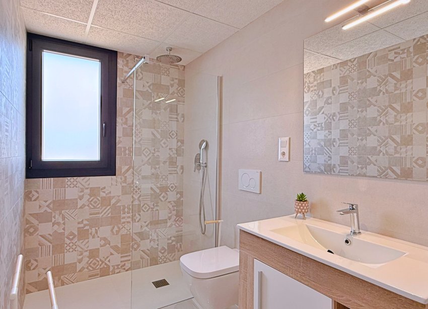 Reventa - Apartamento / Dúplex - Orihuela - Orihuela Costa