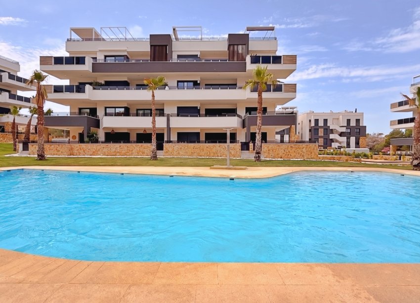 Reventa - Apartamento / Dúplex - Orihuela - Orihuela Costa