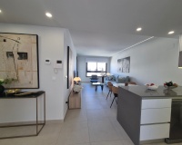 Reventa - Apartamento / Dúplex - Orihuela - Villamartín