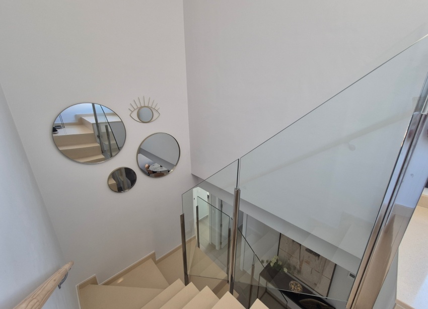 Reventa - Apartamento / Dúplex - Orihuela - Villamartín