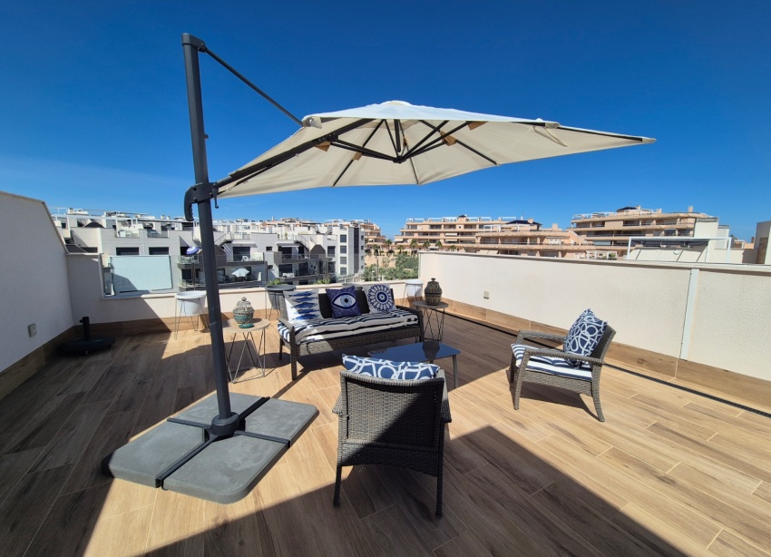 Reventa - Apartamento / Dúplex - Orihuela - Villamartín