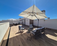 Reventa - Apartamento / Dúplex - Orihuela - Villamartín