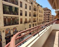 Reventa - Apartamento / Dúplex - Orihuela - Zona Centro