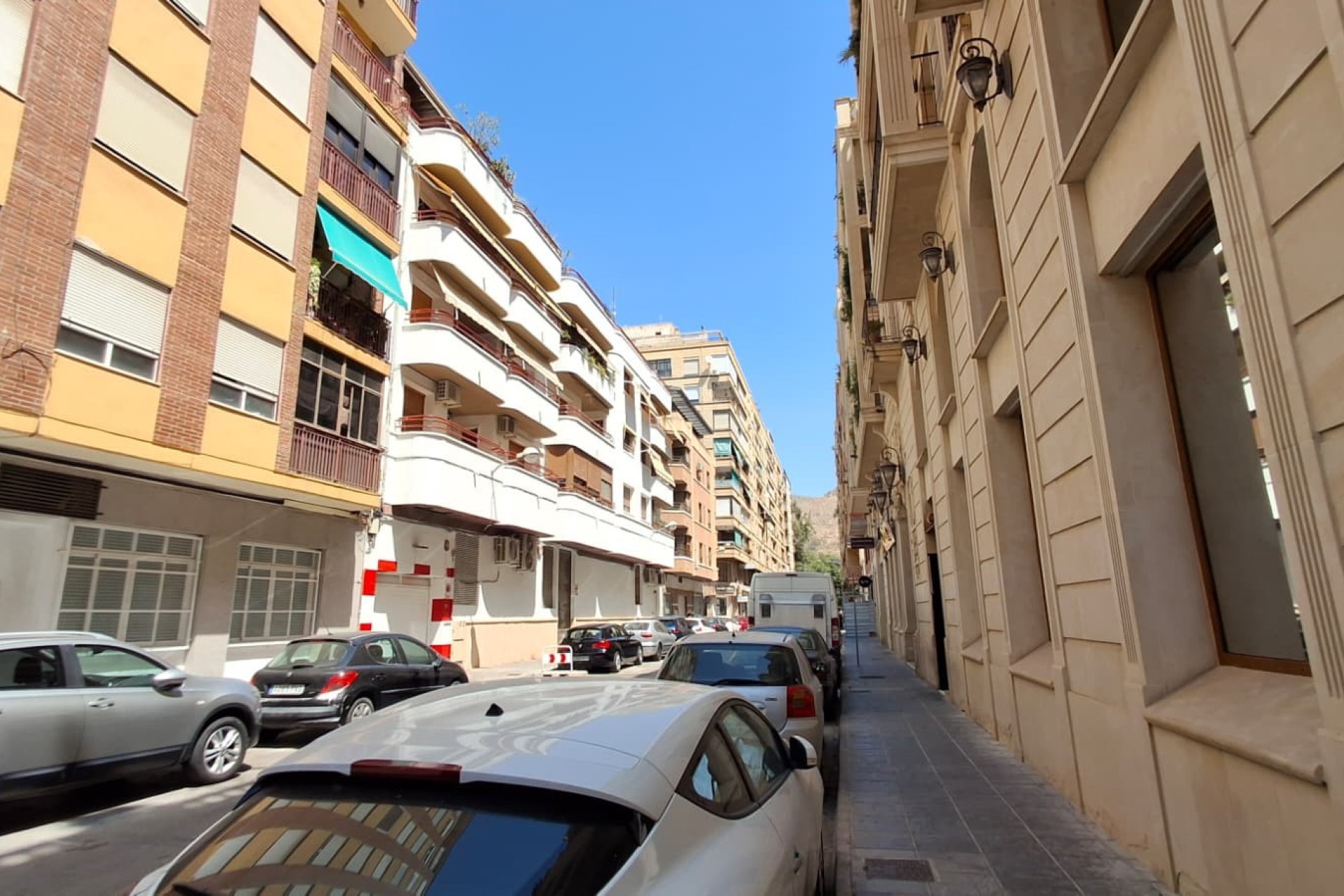 Reventa - Apartamento / Dúplex - Orihuela - Zona Centro