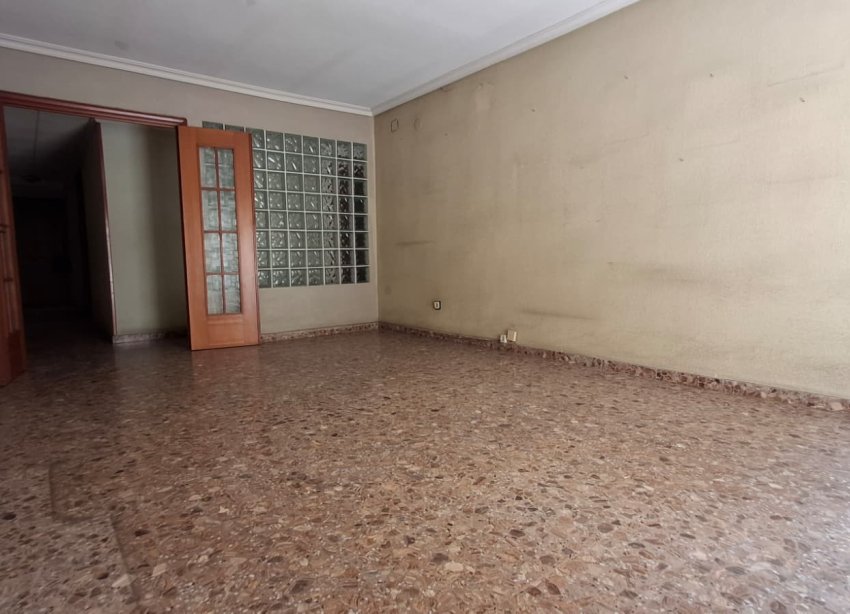 Reventa - Apartamento / Dúplex - Orihuela - Zona Centro
