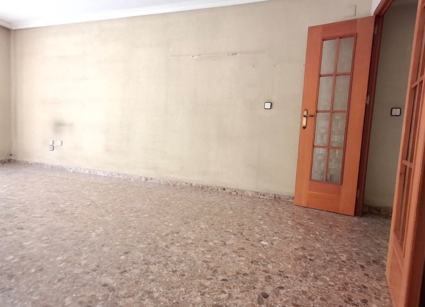 Reventa - Apartamento / Dúplex - Orihuela - Zona Centro