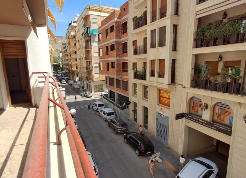 Reventa - Apartamento / Dúplex - Orihuela - Zona Centro