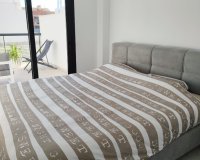 Reventa - Apartamento / Dúplex - Pilar de la Horadada - El Mojón
