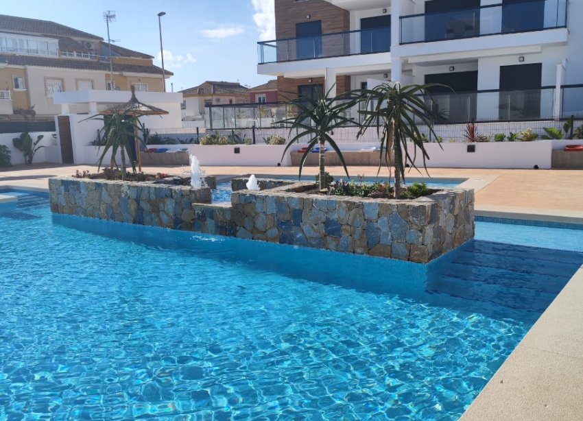 Reventa - Apartamento / Dúplex - Pilar de la Horadada - El Mojón