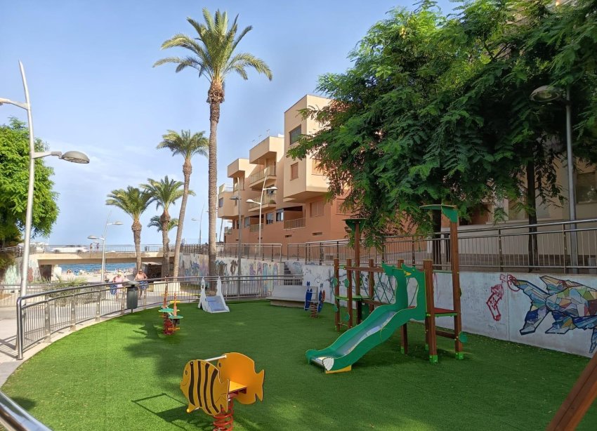 Reventa - Apartamento / Dúplex - Pilar de la Horadada - El Mojón