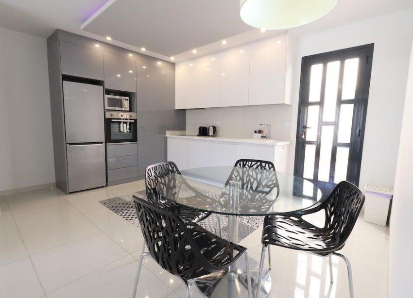 Reventa - Apartamento / Dúplex - Pilar de la Horadada - Torre de la Horadada