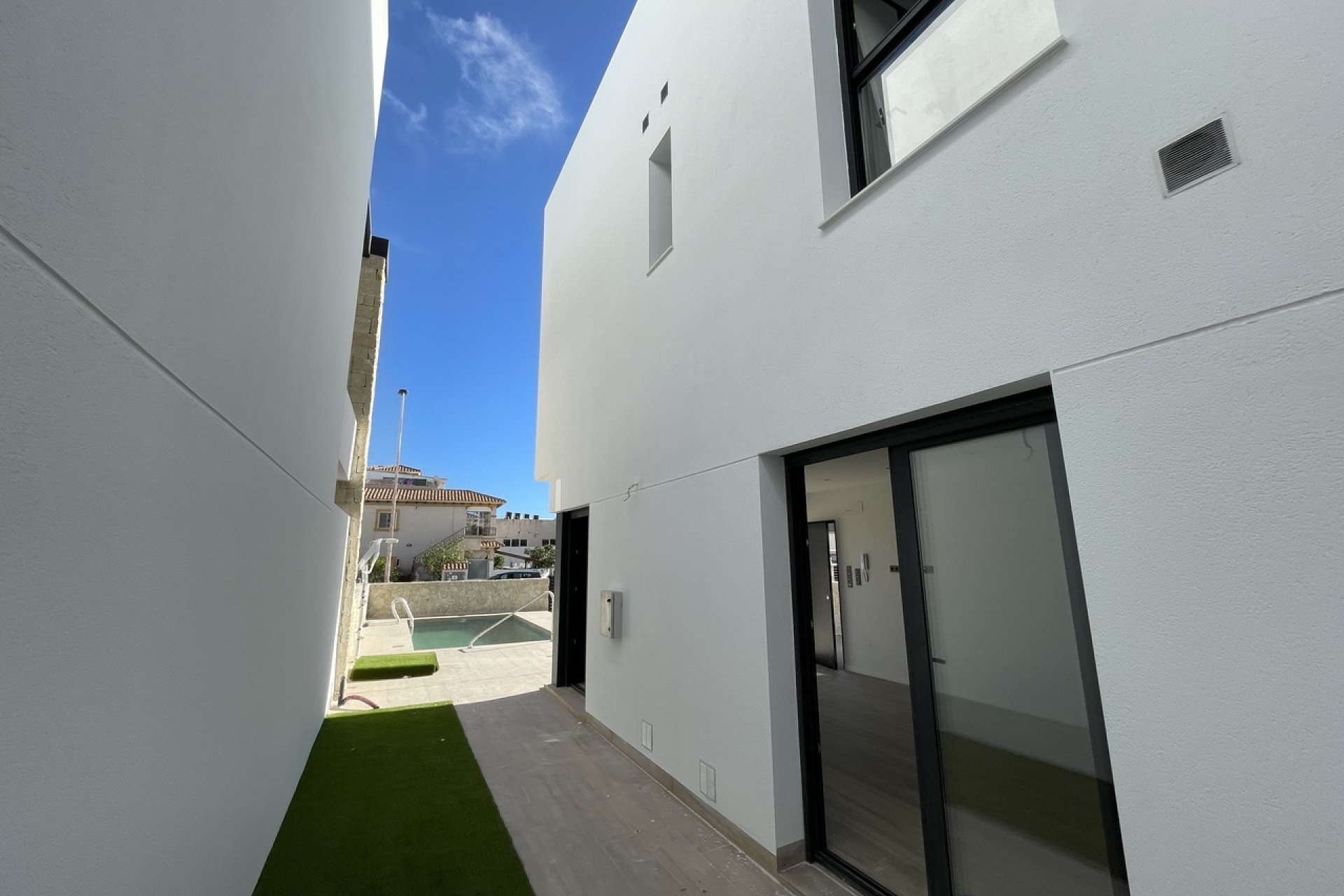 Reventa - Apartamento / Dúplex - Pilar de la Horadada