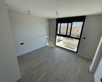 Reventa - Apartamento / Dúplex - Pilar de la Horadada