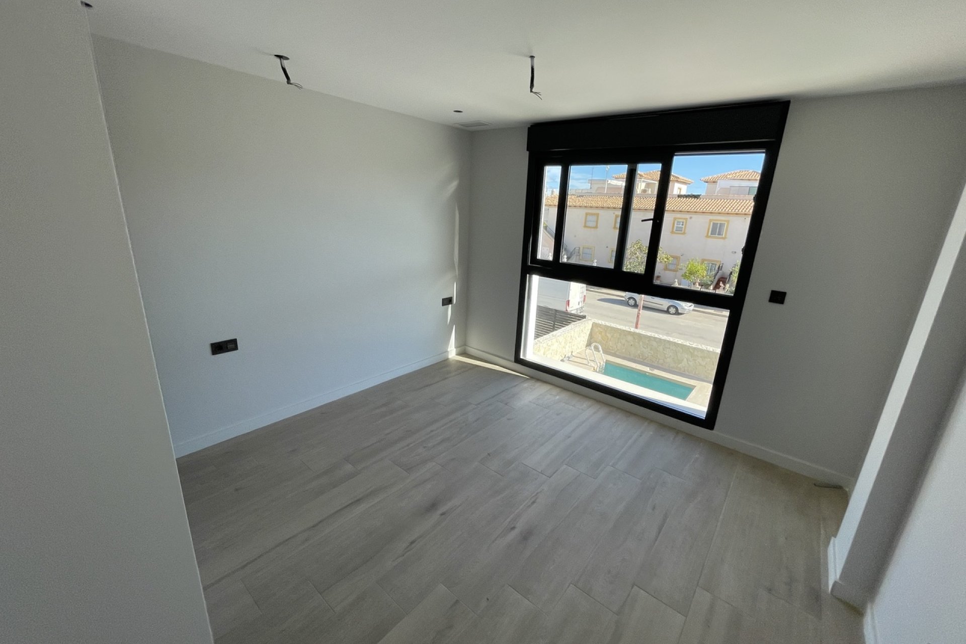 Reventa - Apartamento / Dúplex - Pilar de la Horadada
