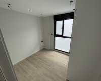 Reventa - Apartamento / Dúplex - Pilar de la Horadada