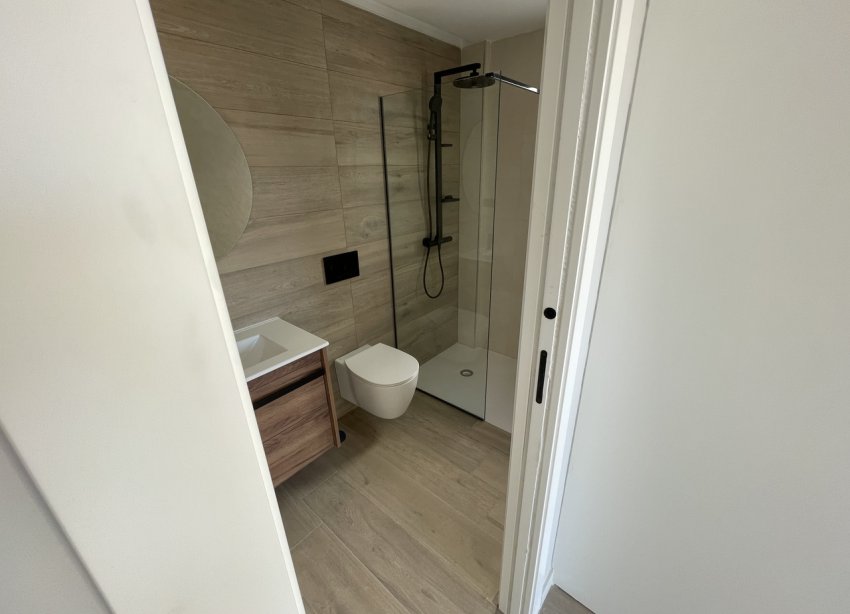 Reventa - Apartamento / Dúplex - Pilar de la Horadada