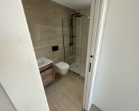 Reventa - Apartamento / Dúplex - Pilar de la Horadada