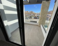 Reventa - Apartamento / Dúplex - Pilar de la Horadada