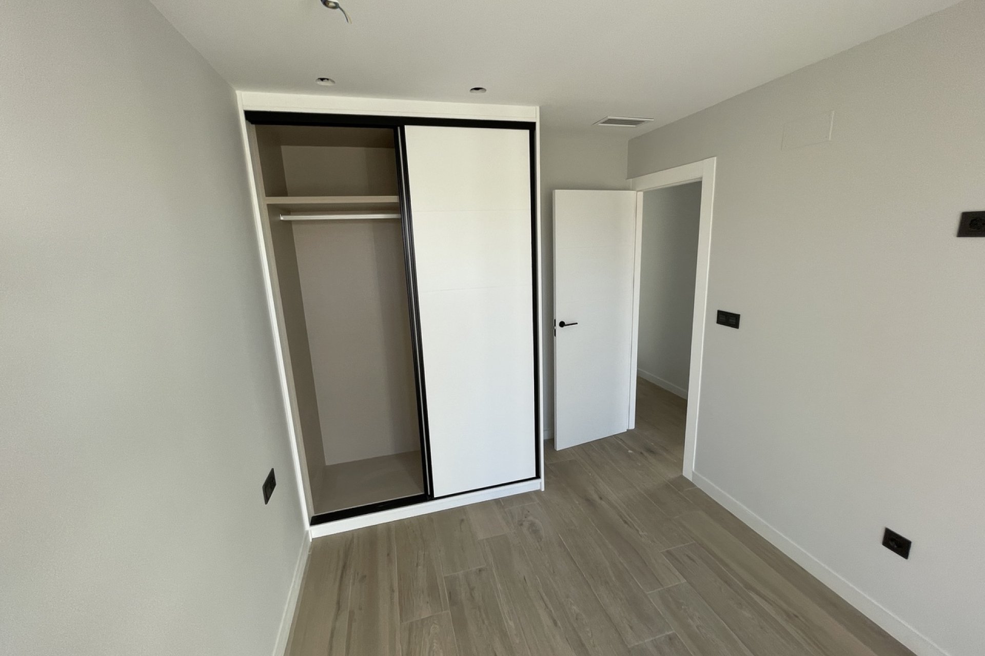 Reventa - Apartamento / Dúplex - Pilar de la Horadada