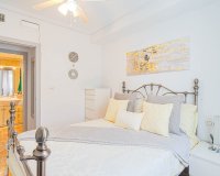 Reventa - Apartamento / Dúplex - Punta Prima - La Ciñuelica