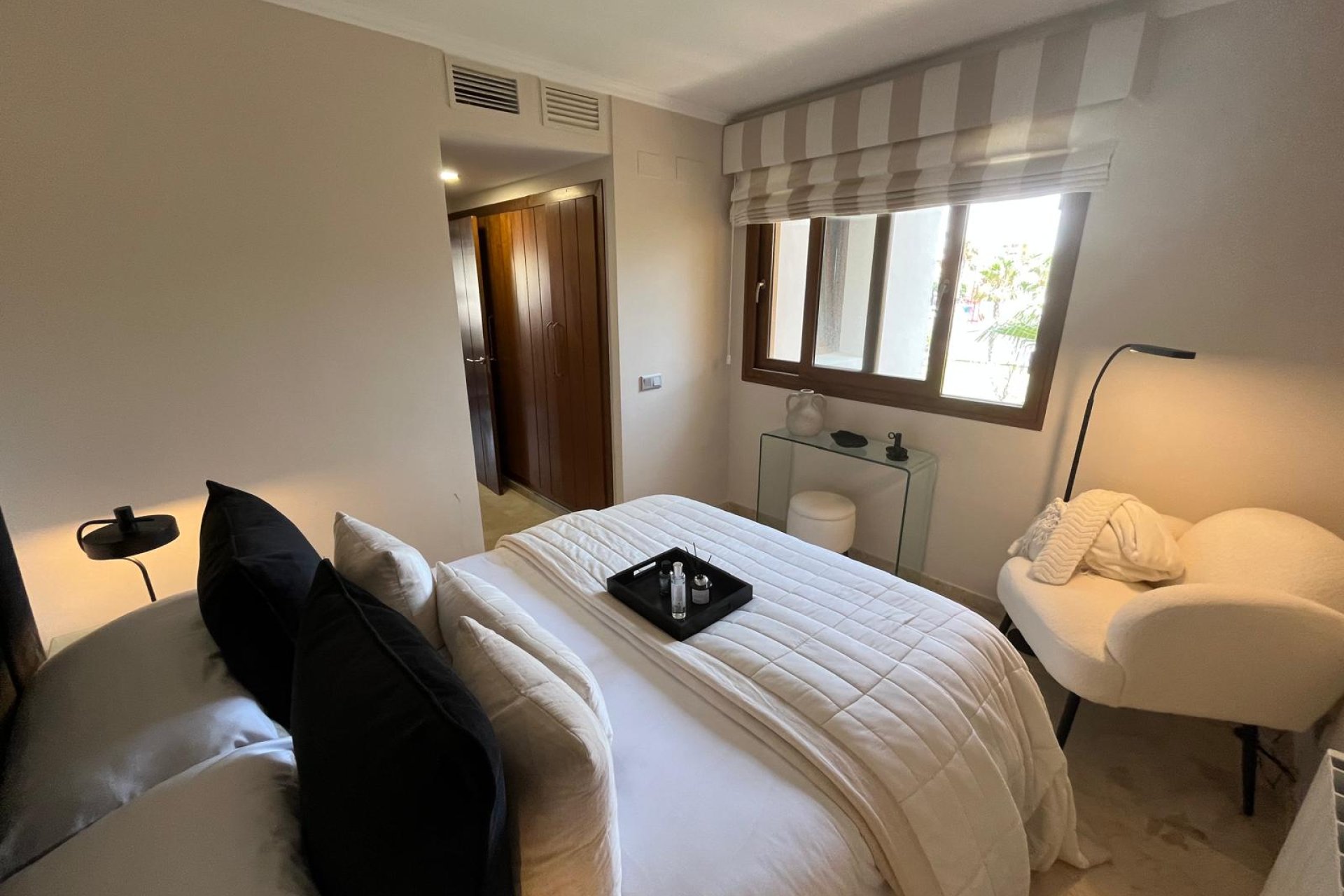 Reventa - Apartamento / Dúplex - Punta Prima