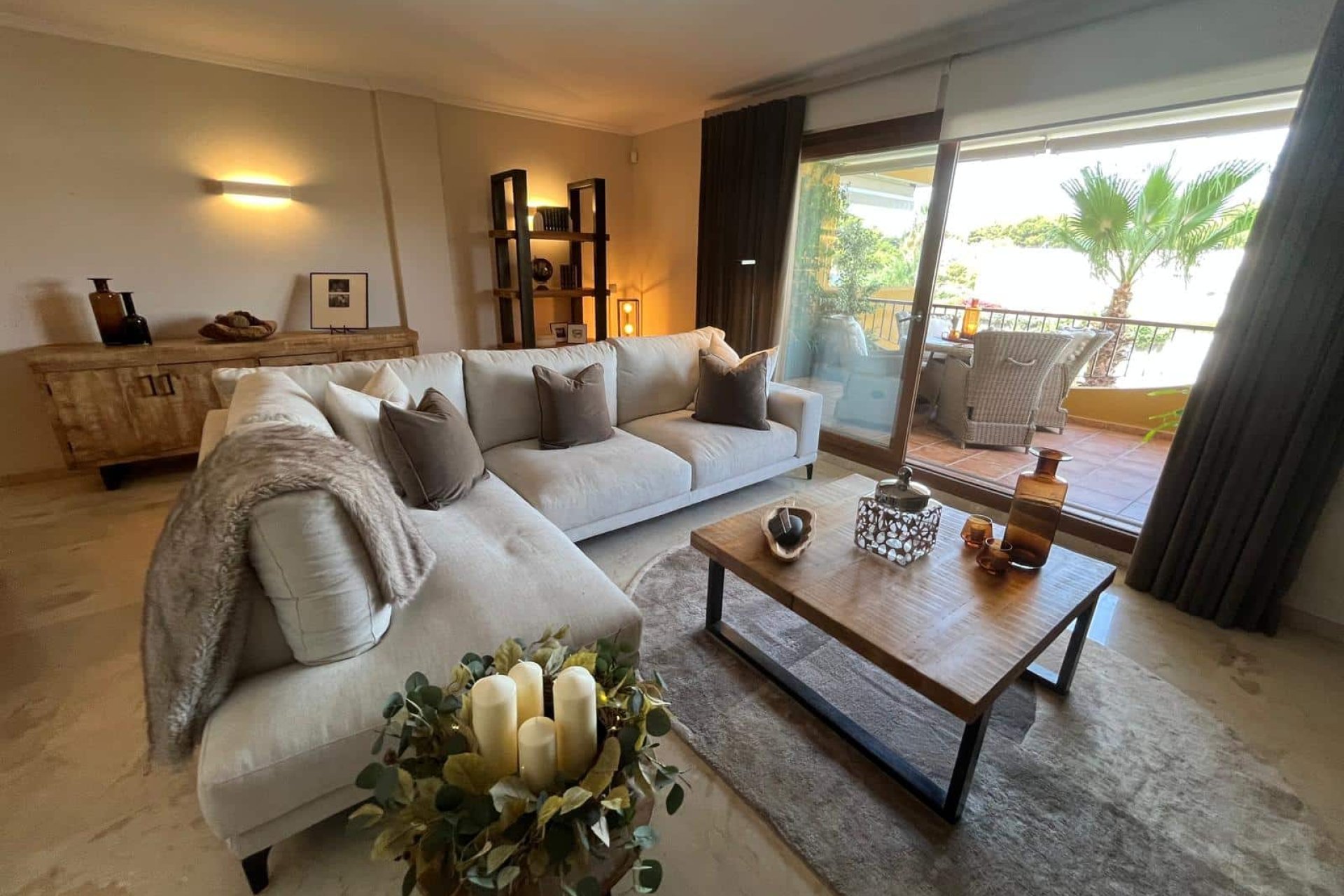 Reventa - Apartamento / Dúplex - Punta Prima