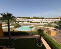 Reventa - Apartamento / Dúplex - Punta Prima