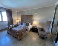 Reventa - Apartamento / Dúplex - Punta Prima